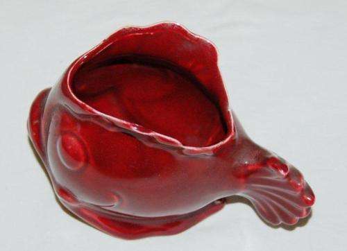 Rare Vintage Maroon Lucia Ware Fish Shaped Vase or Holder - Height 110mm