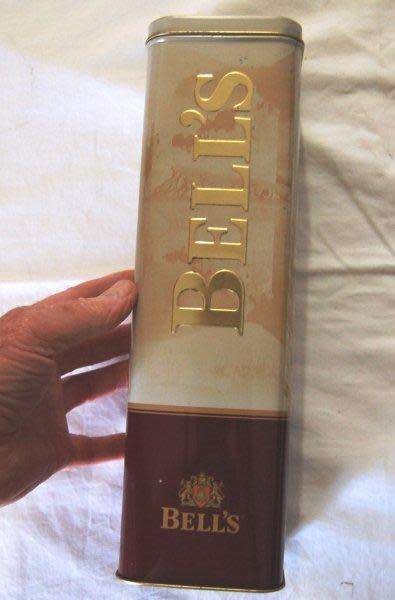 Bell's 750mm Whisky Tin - See all pictures.