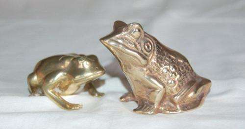 3 Brass Frogs - Longest is 100mm
