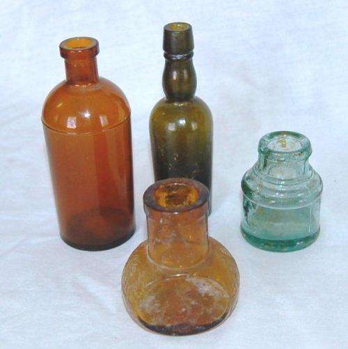 Vintage 2oz Bovril Bottle plus 3 other collectable bottles - As per pictures