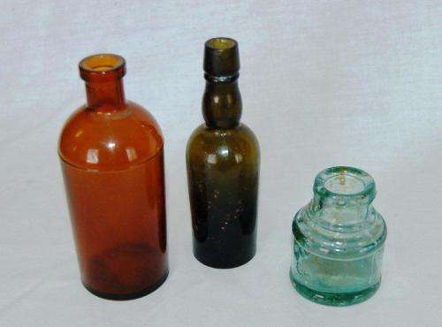 Vintage 2oz Bovril Bottle plus 3 other collectable bottles - As per pictures