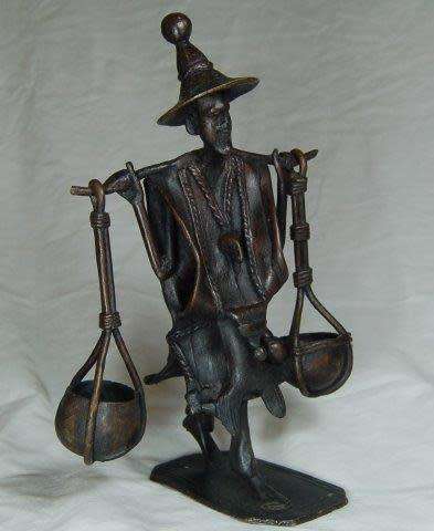 West African Bronzes - Seperewa Player & Burkina Faso Water Carrier - See description. Sold as 1 lot