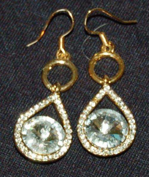 Attractive Teardrop Shaped earings