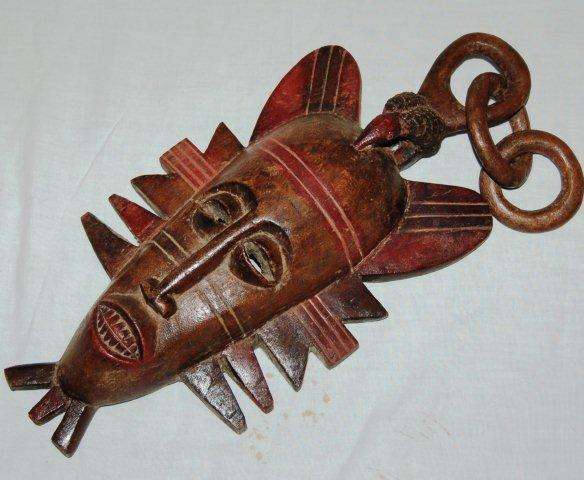 Hand Carved North African Tribal Mask with carved wooden chain - Size 350 mm X 190 mm