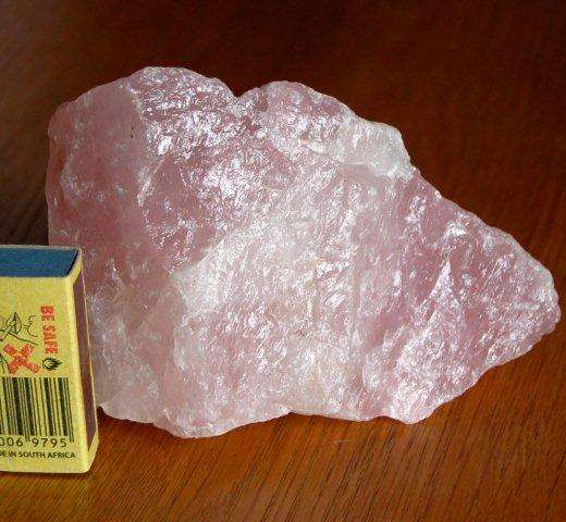Lovely Chunk of Rose Quartz - Weighs 750 grams - Length 125mm Height 85mm