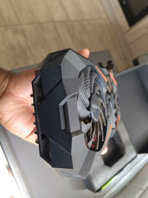 Gigabyte Windforce GTX 1060 OC  3G