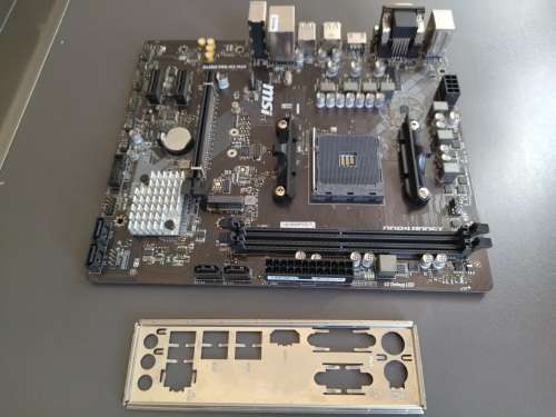 MSI B450M PRO-M2 MAX  (FOR REPAIRS OR SPARES)