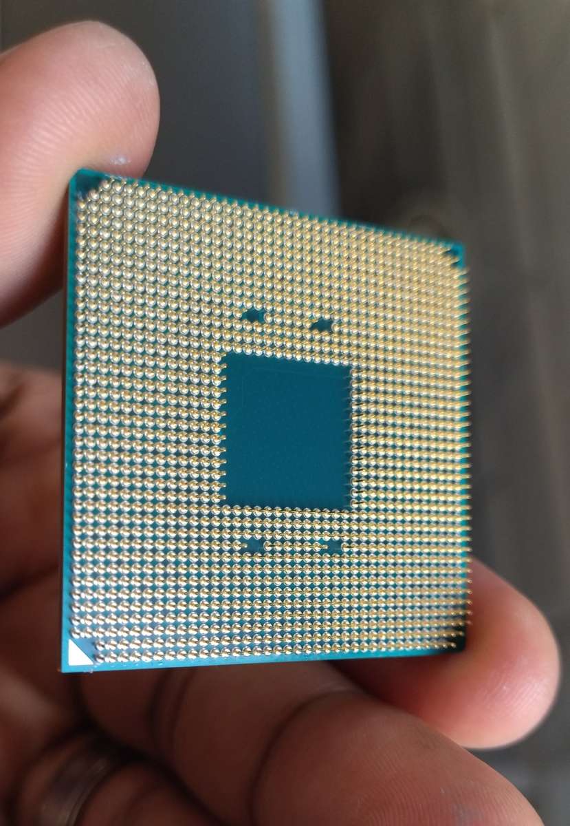 AMD RYZEN 7 - 1700X PROCESSOR
