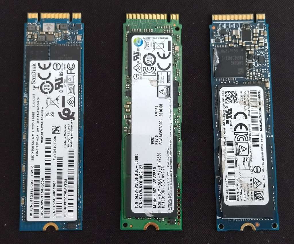 NVME - M.2 SSD Drive BUNDLE (256GB x3 - BUNDLE) Samsung / Sandisk / Toshiba