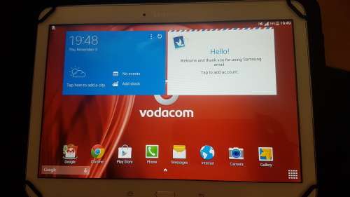 Samsung Galaxy Tab 4 (10.1 Inch) 16GB + Leather Cover with a Bluetooth Keyboard