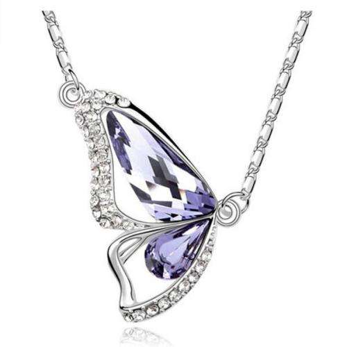 BEAUTIFUL Butterfly crystal pendant necklace