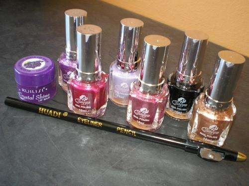 ==> Pamper Pack!! Set of 6 Nail Polish + Huadi Eyeliner Pencil + Ruilisi Crystal Shine Lip Balm!!