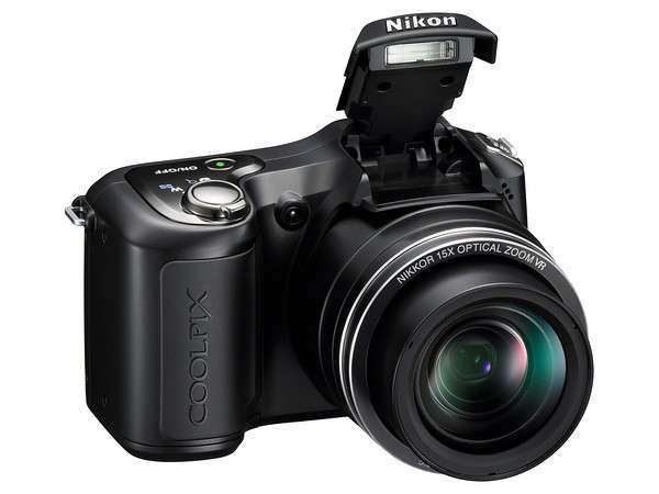 ===> Nikon Coolpix L100 - 10.megapixels 15x optical Zoom