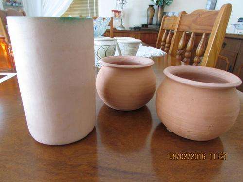 Set of 3 Lovely Ceramic flowerpots