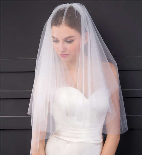 2 layers  short veil
