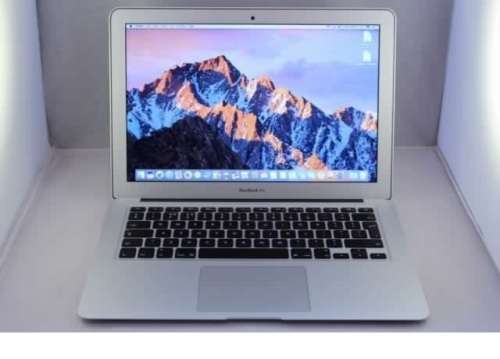 Apple 13.3-1.6ghz 4gb to 128gb Macbook Air