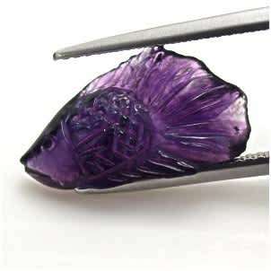 BEAUTIFULLY CARVED PURPLE AMETHYST FISH - 4.50