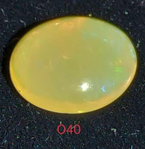2.53ct YELLOW OPAL