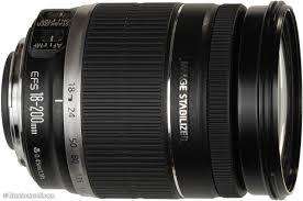 Canon EF-S 18-200mm f3.5-5.6 IS Lens