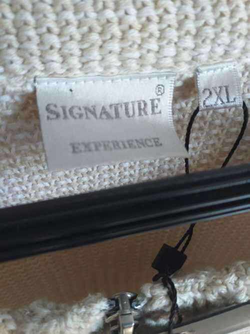 Signature Experience Knitted Zip Jacket