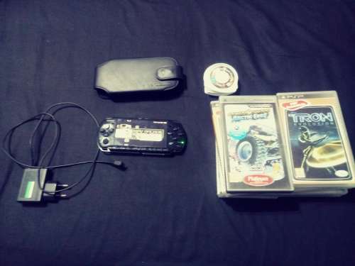 PSP GT Edition with 15 Games Very Good Condition