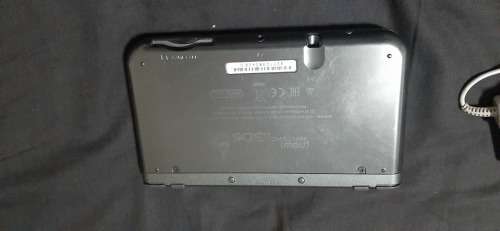 New Nintendo 3DS XL + 10 Games ( very  good condition)