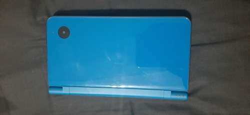 Blue Nintendo DS XL + 5 games