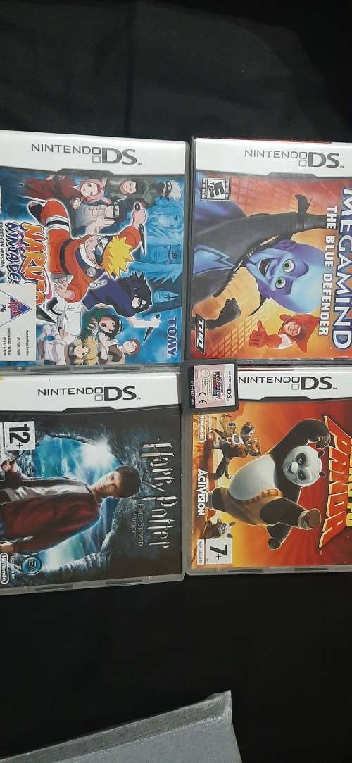 Blue Nintendo DS XL + 5 games