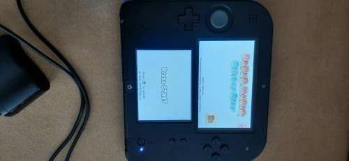 Nintendo 2DS Black and blue with 2 games