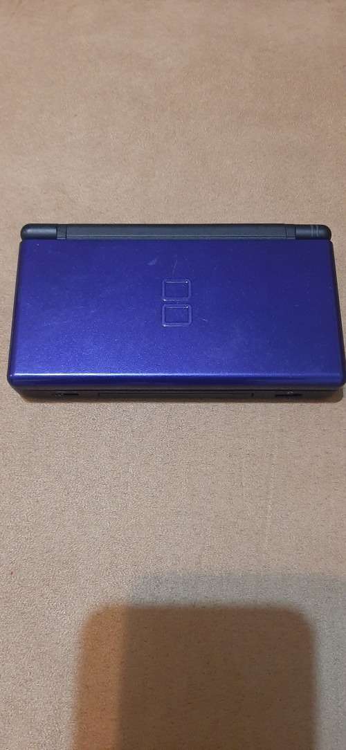 Nintendo DS Lite