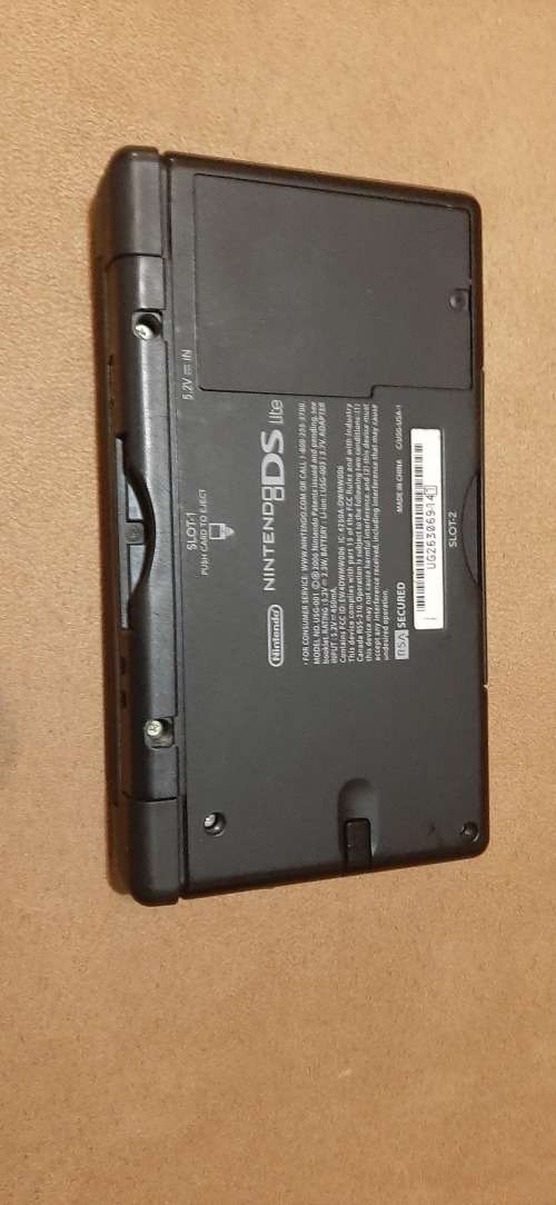 Nintendo DS Lite