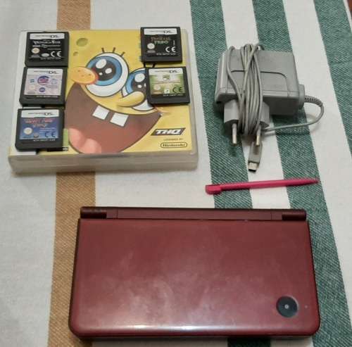 Nintendo DSi XL  with box( Good condition + 6 games)