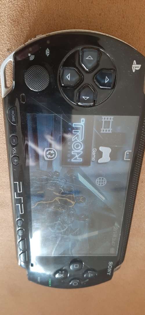 PSP good condition ( no charger)