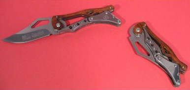 Columbia USA Saber "Tactical Folding Knife" with Wooden Handle Insert