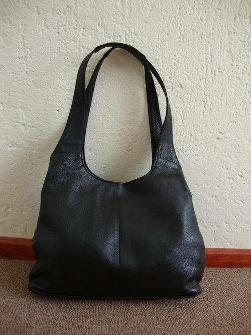 GENUINE LEATHER HANDBAG