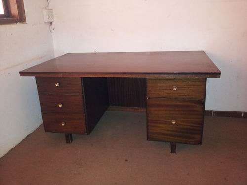 Veneered 5-drawer desk