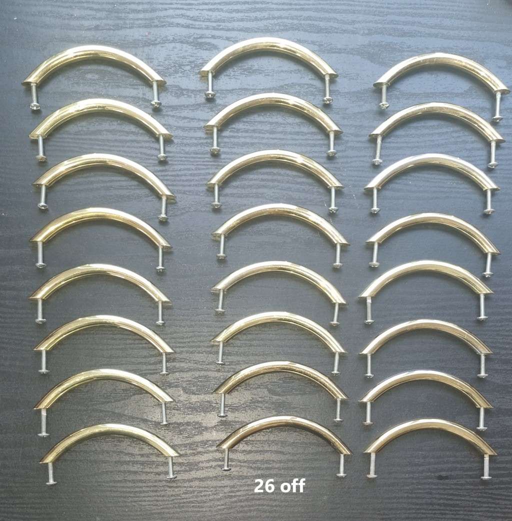 JOB LOT - USED DRAWER/CUPBOARD/ FURNITURE HANDLES