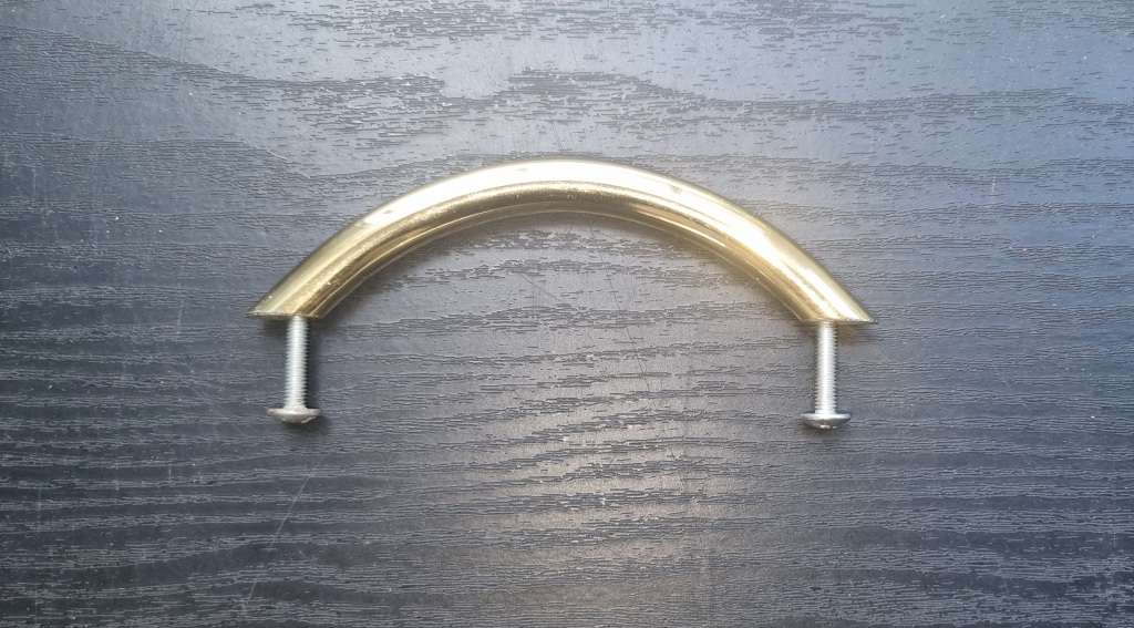 JOB LOT - USED DRAWER/CUPBOARD/ FURNITURE HANDLES