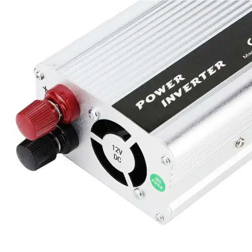 Vehicle Power Inverter DC12V to AC220V Portable 1000W Home Power Inverter 1000W