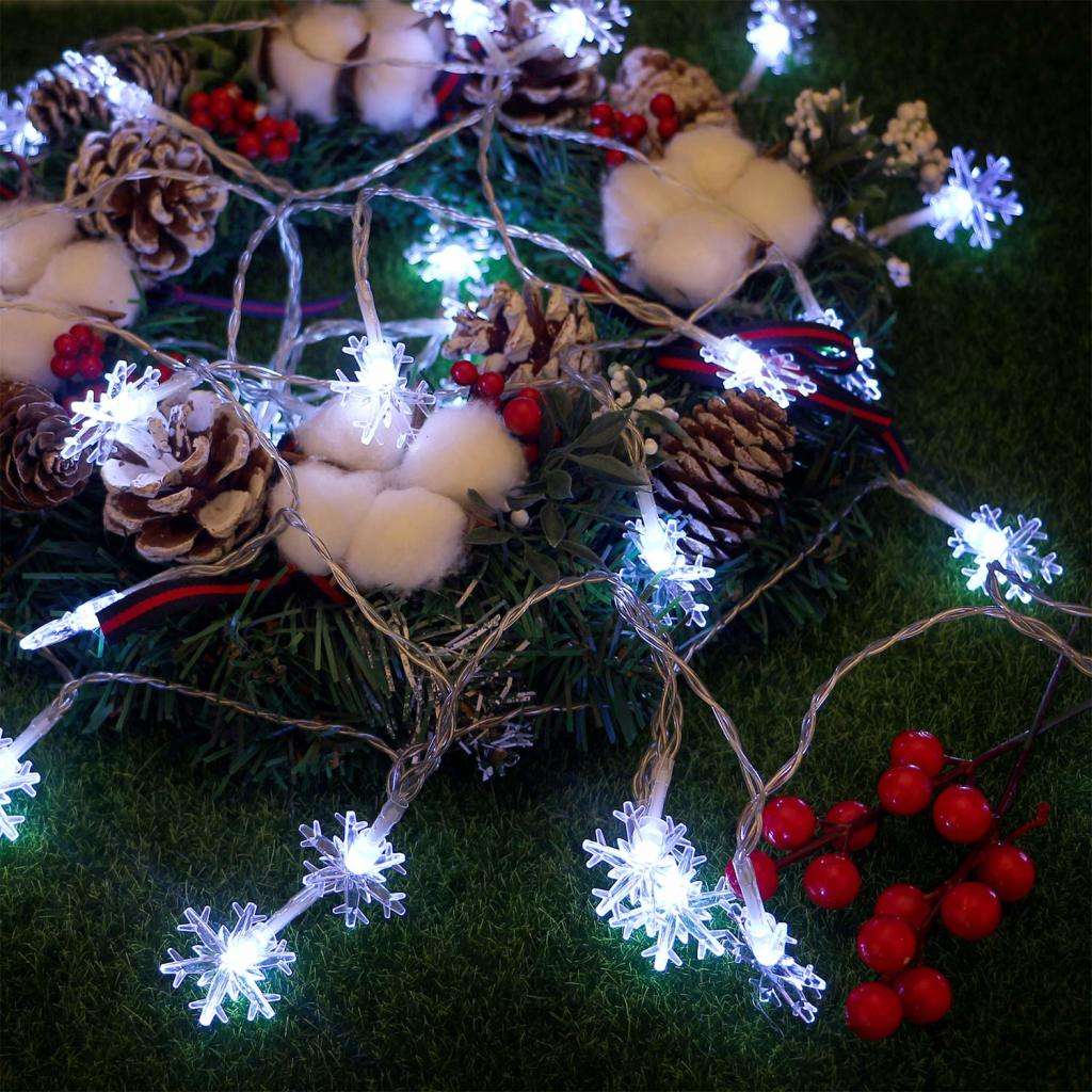 Outdoor Christmas Snowflake 5M String Lights Waterproof Garden Party Decoration White