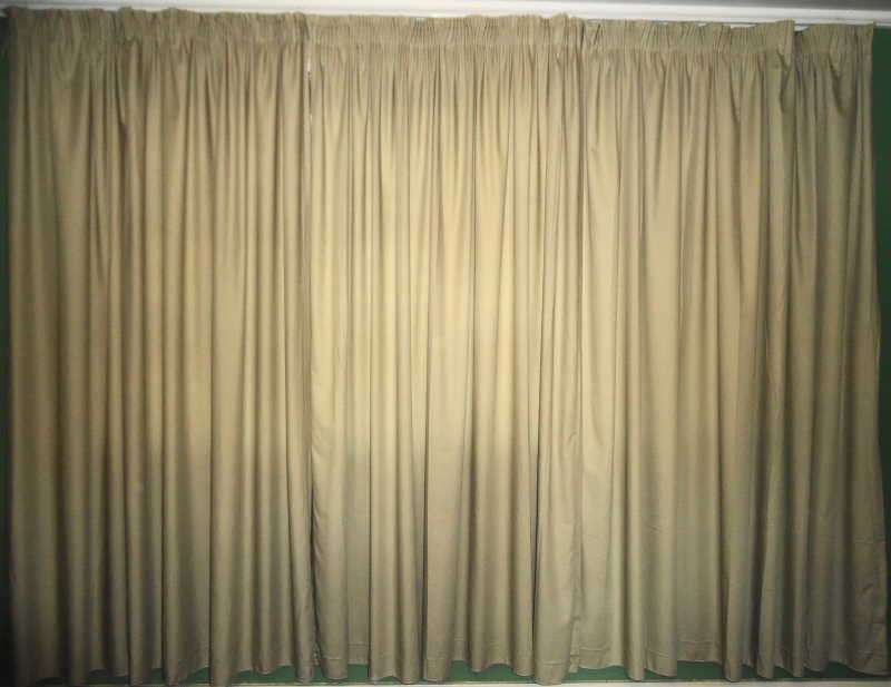 LINED CURTAIN DROPS X 3, MATCHING COMFORTER & PILLOW CASES - FREE SHIPPING
