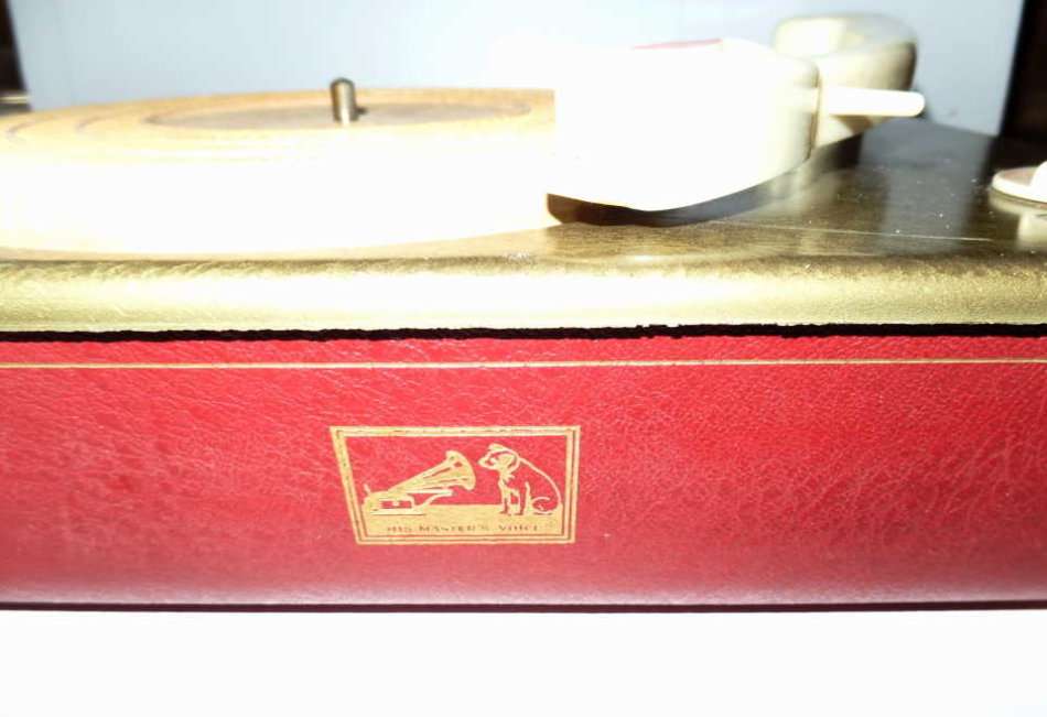 HIS MASTERS VOICE TURNTABLE PLAYER