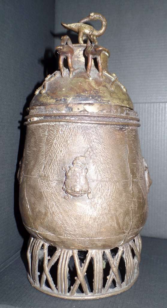 Asante Kuduo Vessel, Ghana