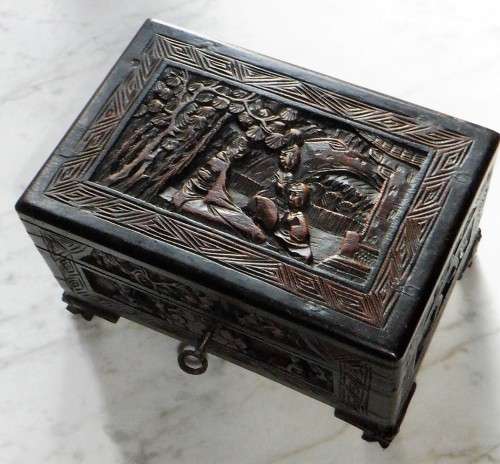 Vintage carved camphorwood jewellery box with key