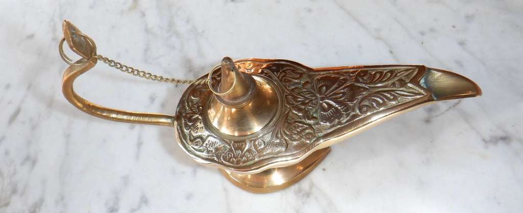 Vintage Alladin genie  brass lamp