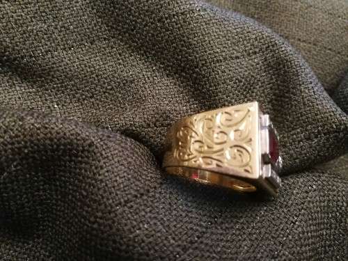 Wedding Ring with a difference 18ct