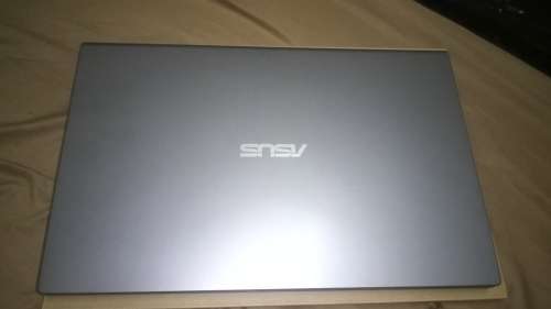 Asus Laptop X515 J