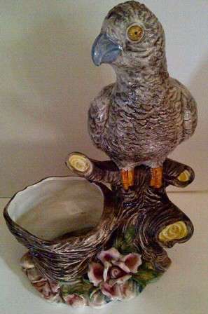 Large Capodimonte Parrot by a Bird Bath - Made in Italy