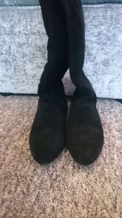 *Sale* Black Faux Suede Boots