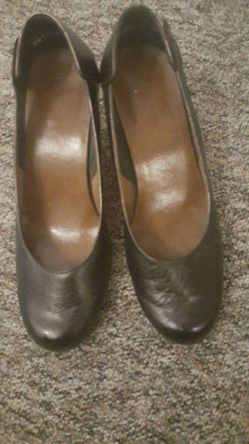 Froggie Leather Wedge Heels